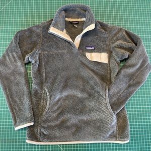 Patagonia Grey fleece pullover size medium